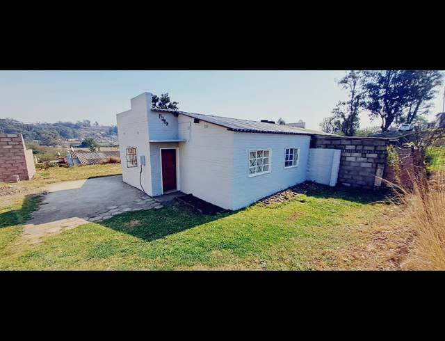 2 BEDROOM FREESTANDING FOR SALE IN EDENDALE N